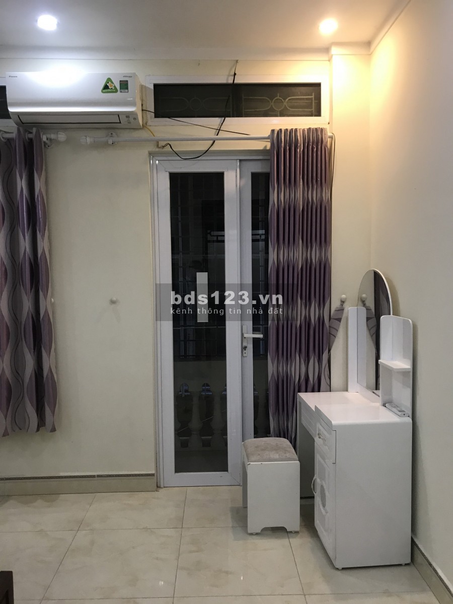 Bán nhà phân lô Học viện Quân Y, ô tô đỗ cửa 3 tầng 40m2 MT 4,1m giá chỉ 3,85 tỷ