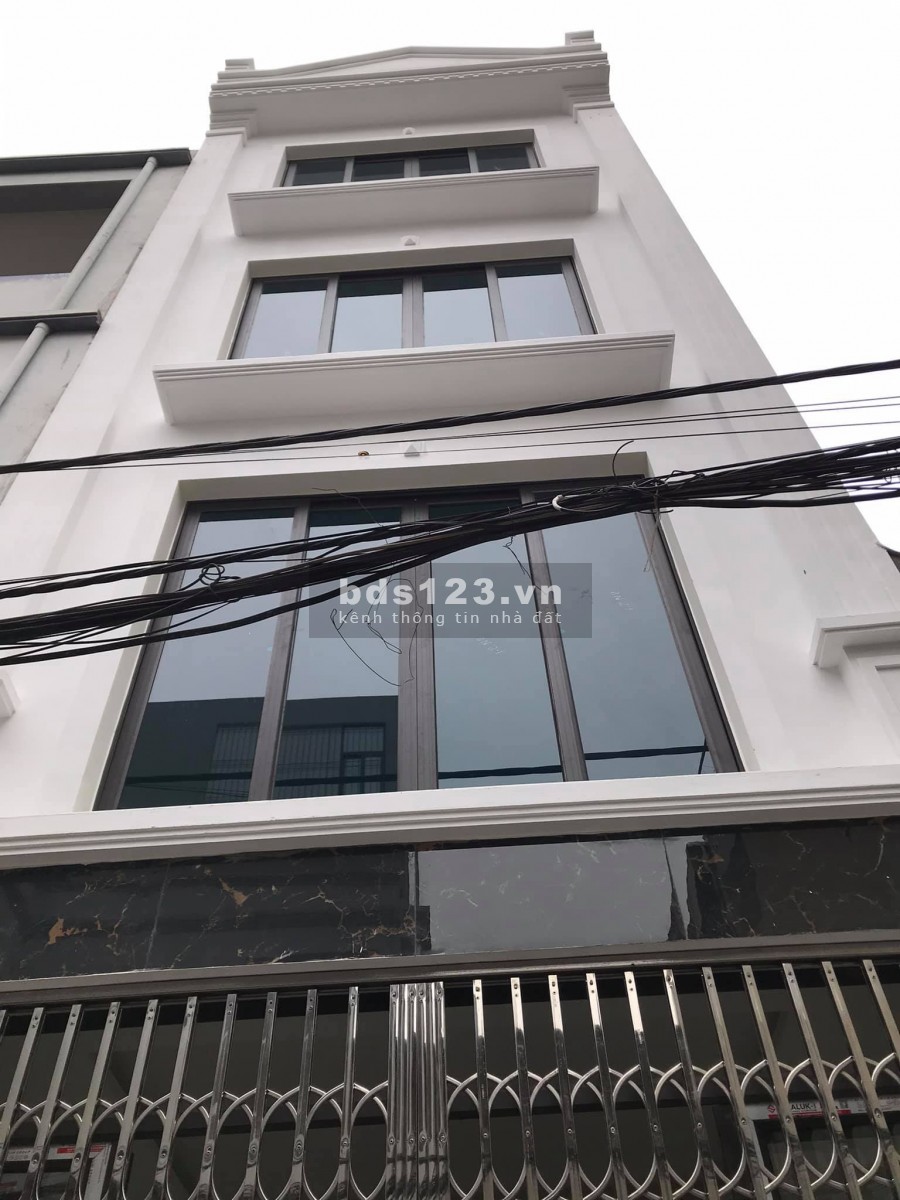 Bán nhà 6 tầng Thanh Liệt, ô tô vào nhà ở sướng 45m2, giá 4 tỷ hơn