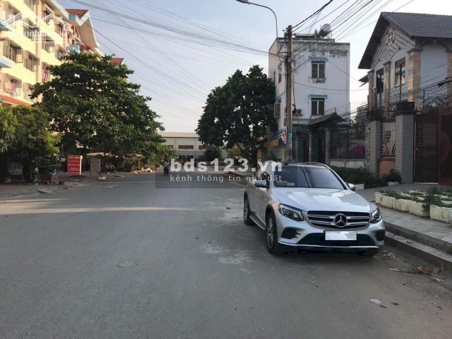 Bán biệt thự, liền kề tại Đường An Dương Vương, Phường 16, Quận 8, Hồ Chí Minh Diện tích 15 x 23 = 345m2