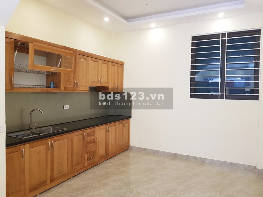 bán nhà 48 Ngô Gia Tự, dt 43m2, 4 tầng đúc, thoáng trước sau, nhà đẹp ở ngay