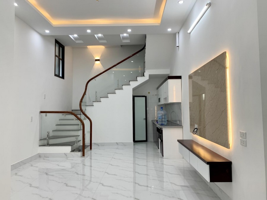 Nhà mới đẹp sát phố đi bộ tương lai Phan Xích Long 43 m2 chỉ hơn 5 tỷ