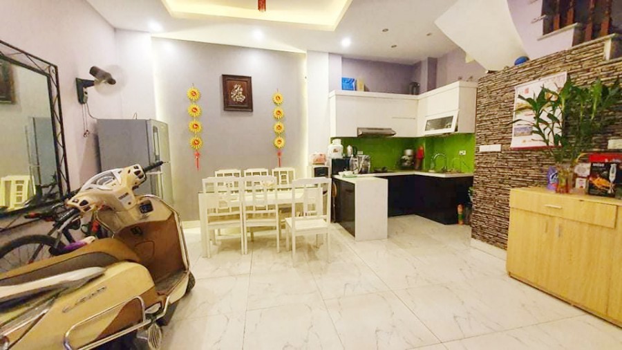 Bán nhà Lê Trọng Tấn, gara ô tô, 36m2, 4 tầng, nội thất như ảnh giá 3.95 tỷ
