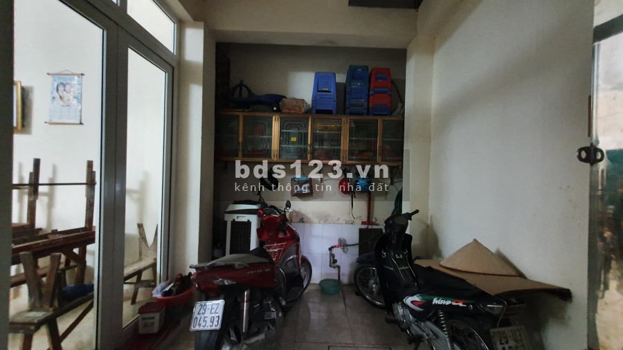 Bán nha ngõ Hồ Đức Di, Đống Đam dt 50m2 3 tầng, Giá 4 tỷ