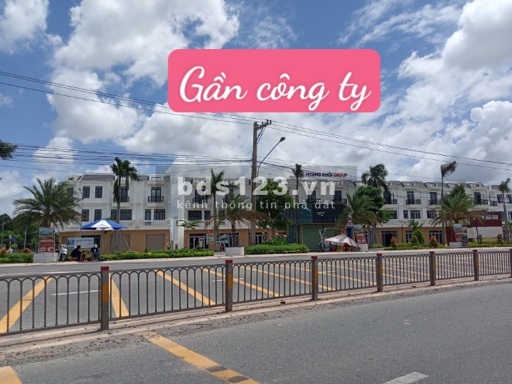 Cần bán ra 2 lô liền kề ngay visip 2 đường thông giá chỉ 4,× triệu /m2