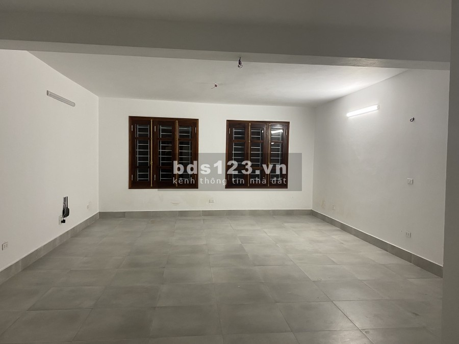 Cho thuê VP Số 2F ngõ 264 Hoàng Văn Thái, T.Xuân, HN 90m2