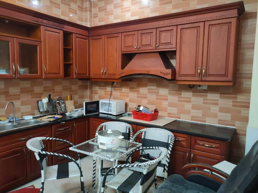 Cần bán nhà Tân Bình Phan Huy Ích DTSD 180m2 chủ bán giá chỉ 5 tỷ 800 triệu
