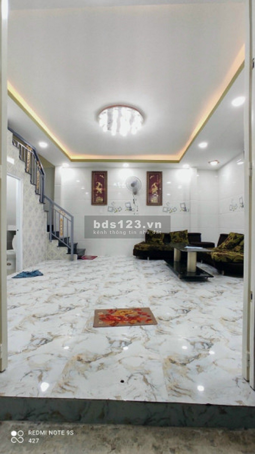 Nhà đẹp, ở ngay Đ.Nguyễn Hữu Tiến P.Tây Thạnh, Tân Phú, 64m2(4x16) 4PN giá chỉ 4,1 tỷ