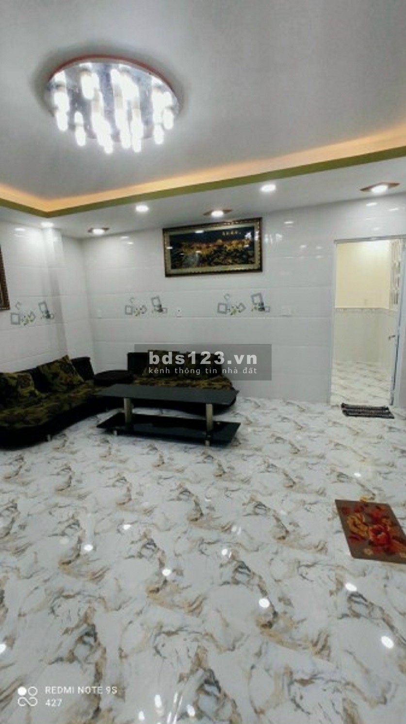 Nhà đẹp, ở ngay Đ.Nguyễn Hữu Tiến P.Tây Thạnh, Tân Phú, 64m2(4x16) 4PN giá chỉ 4,1 tỷ