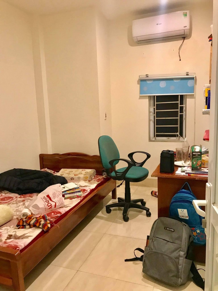 Nhà đẹp nguyên căn vào ở luôn, giá 2.95 tỷ, dt 35m2, Trích Sài, Quận Tây Hồ