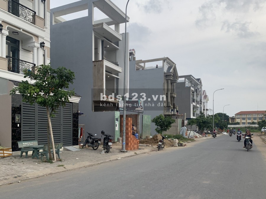 Bán Đất MT Trần Văn Giàu Bình Chánh 15tr/m2 Bệnh Viện Chợ Rẫy 2 Sổ Riê