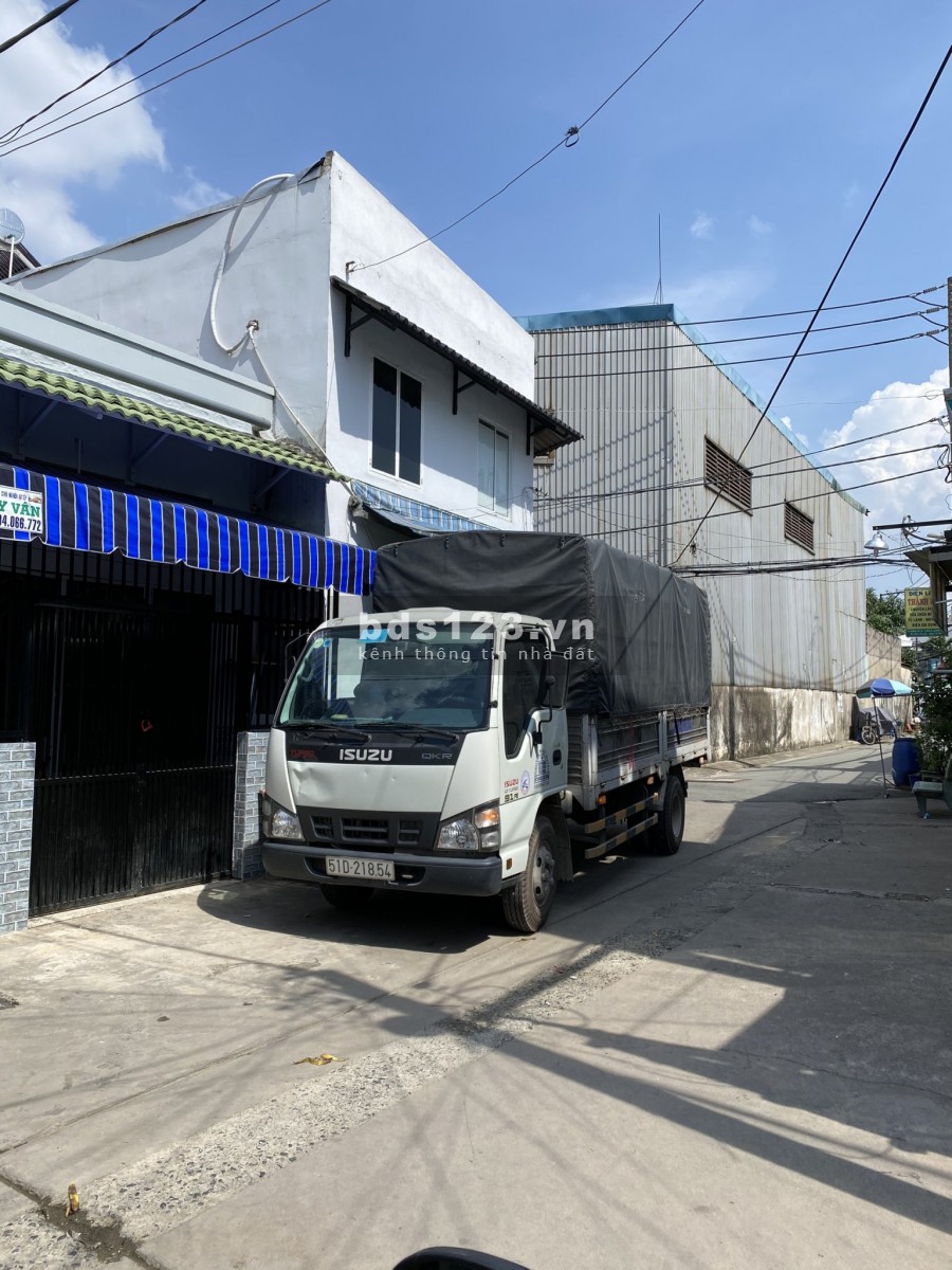 CC Bán căn nhà mặt tiền đường số 10 BHHB dt 45m2 giá bán 2,45 tỷ