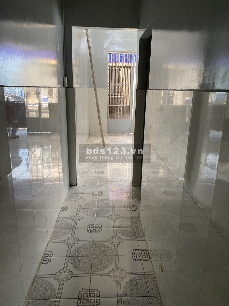 CC Bán căn nhà mặt tiền đường số 10 BHHB dt 45m2 giá bán 2,45 tỷ