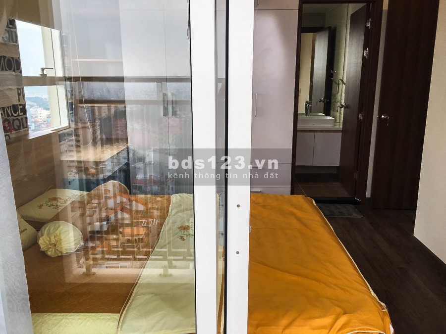 Căn góc - Chính chủ bán gấp căn hộ The Botanica 69m2 2PN, 2WC Full NT. Gia bán nhanh 4.1 tỷ