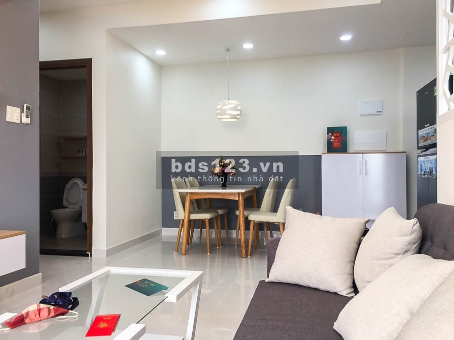Căn góc - Chính chủ bán gấp căn hộ The Botanica 69m2 2PN, 2WC Full NT. Gia bán nhanh 4.1 tỷ