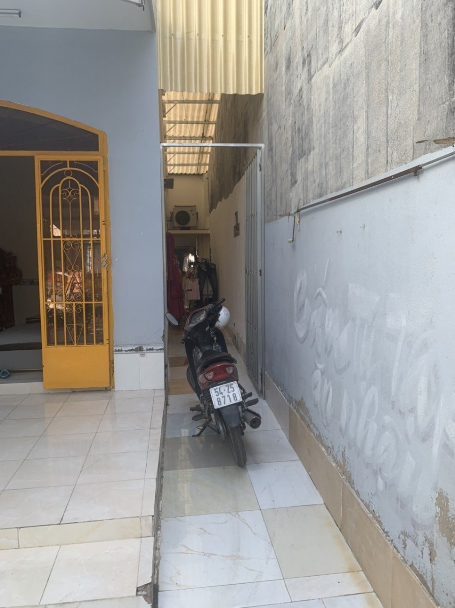 Chính chủ bán nhà đường Huỳnh Tấn Phát, thị trấn Nhà Bè, TPHCM