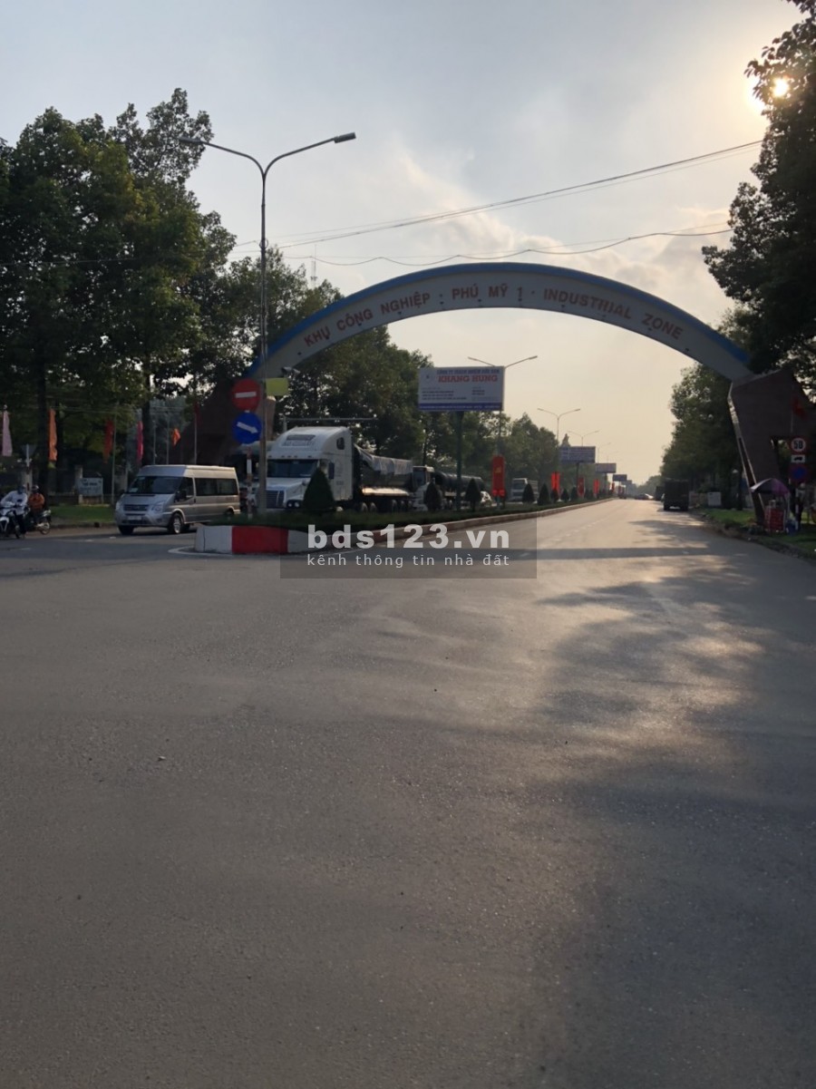 Còn 2 nền cuối gần chợ trung tâm thị xã Phú Mỹ giá ngộp chỉ từ 690 triệu