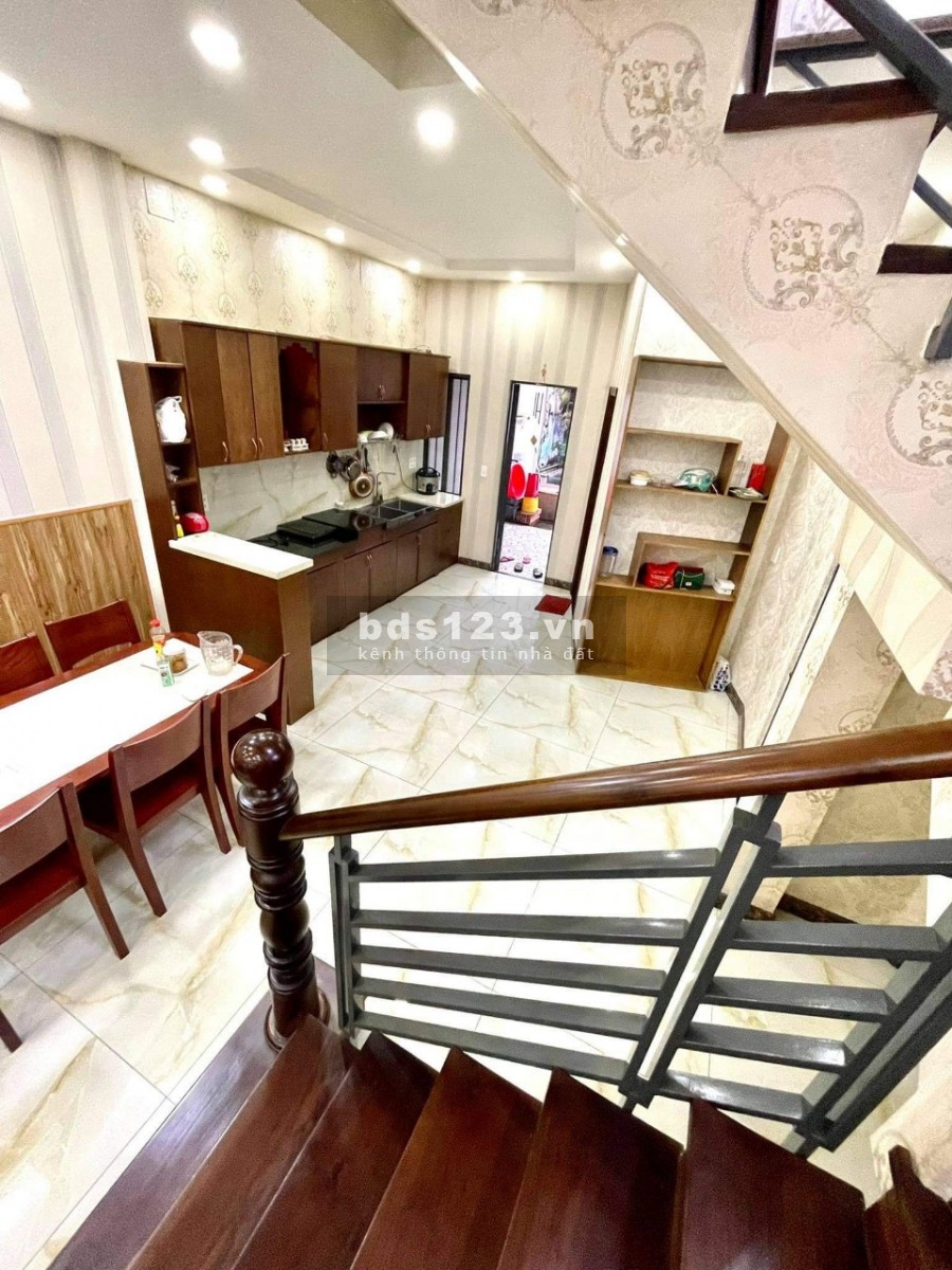 Bán nhà thành phố Thủ Đức đường Bình Chiểu 94m2 1trệt 1lầu giá chỉ 5tỷ990