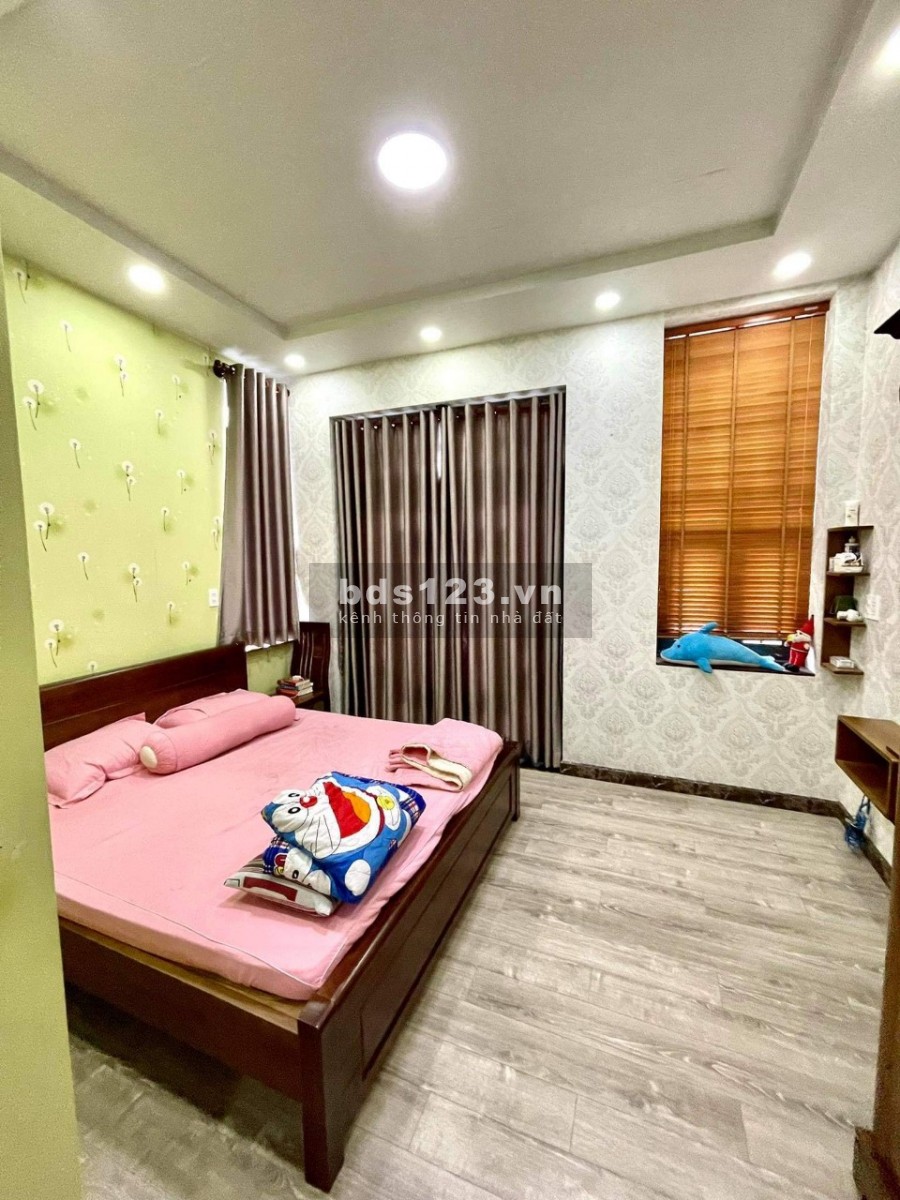 Bán nhà thành phố Thủ Đức đường Ngô Chí Quốc 92m2 1trệt 1lầu giá chỉ 5tỷ980