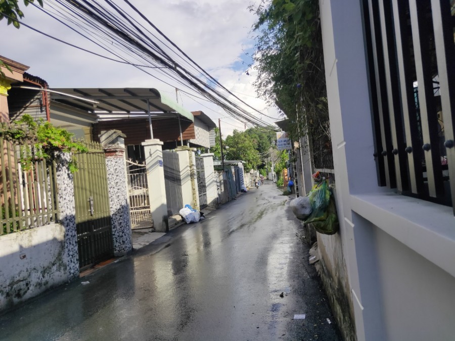 Bán đấy SHTC 100m2 phường Tân Phong gần giáo sứ Thuận Hoà