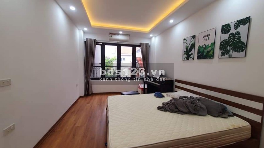 CỰC HÓT! Bán nhà ngõ 209 An Dương Vương, dt 34m, giá 3.35 tỷ, 2 mặt thoáng, ô tô đỗ cửa.