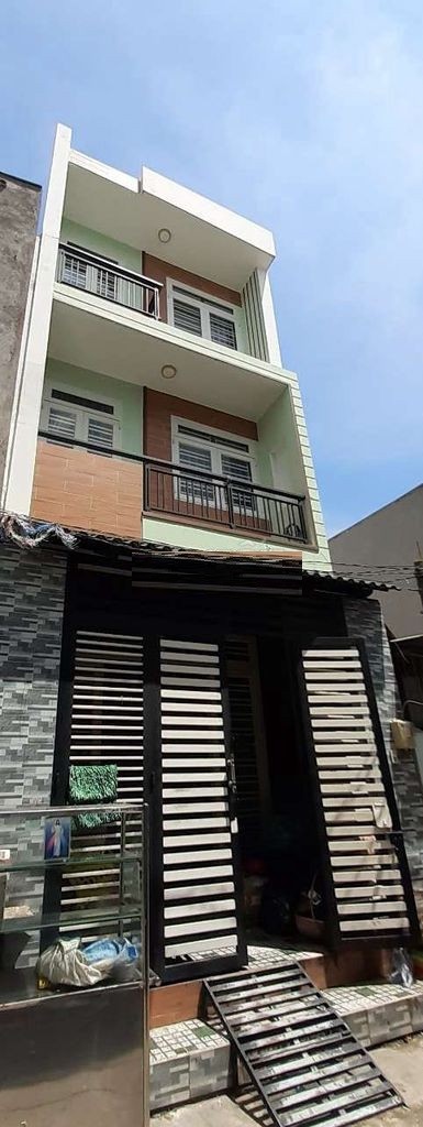 Nhà đường số 8, 1 trệt, 2 lầu, 4PN, giá cho thuê 9 triệu/tháng, lh 0964807981