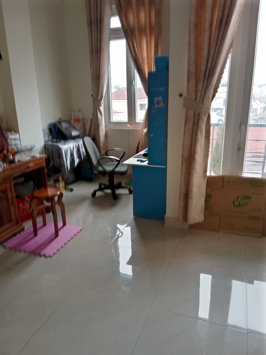 Cán bán nhà hẻm Phan Đình Phùng, Cổ Loa, phường 2, Đà Lạt, ngay trung tâm Đà Lạt