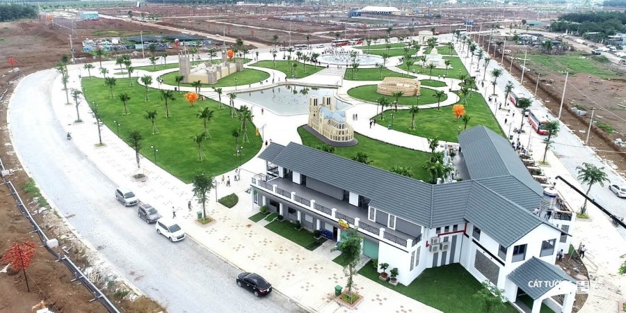 12.4 triệu/m2, đường 20m, đối diện trường học, gần công viên Thế giới Di Sản, Cát Tường Phú Hưng