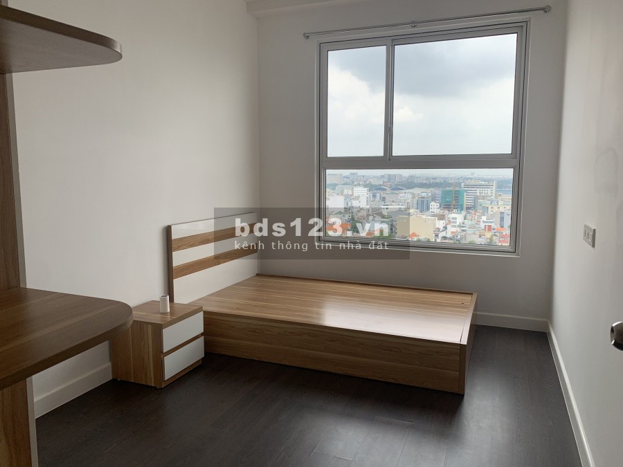 Thua độ Eouro bán gấp 2PN 2WC 75m2 Golden Mansion chỉ 4 tỷ, LH 0908457487