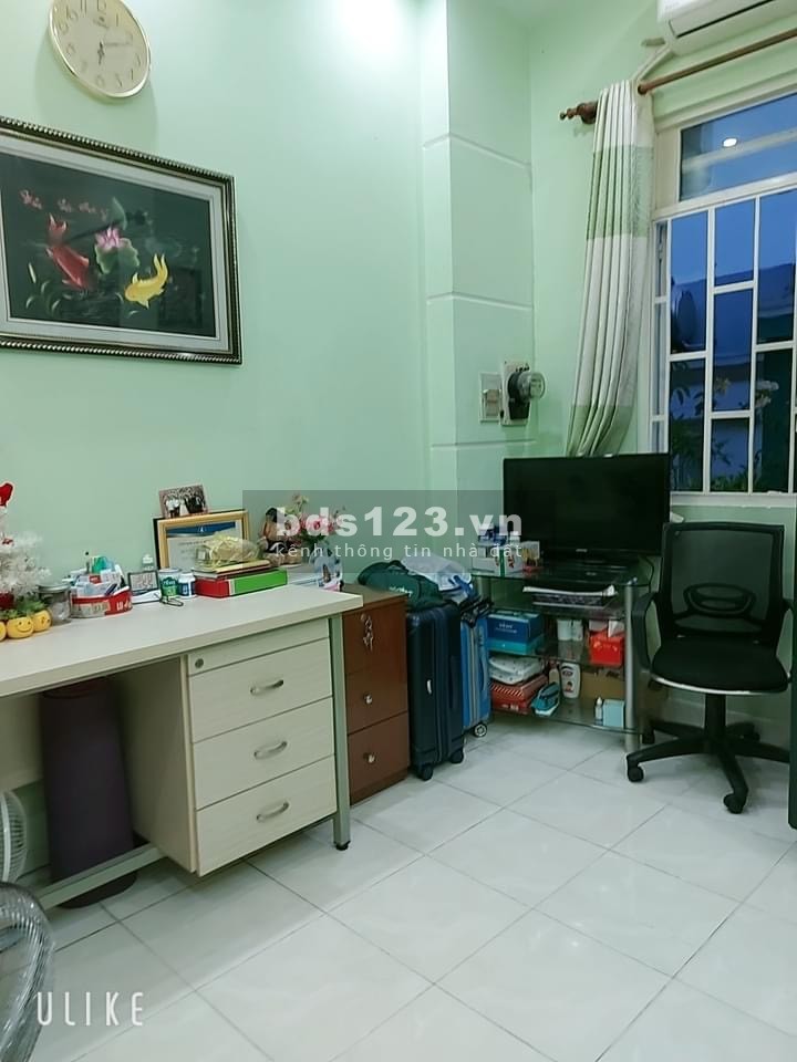 Nhà chính chủ HXH sát chợ Phạm Văn Hai-Nguyễn Bặc, kinh doanh gần Lê Văn Sỹ giá quá rẻ, LH0908473588