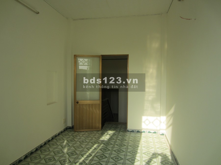 Nhà nguyên căn đường 48 hẻm ba gác cách hẻm xe hơi 15m, sổ hồng riêng, dt 3mx4.15m