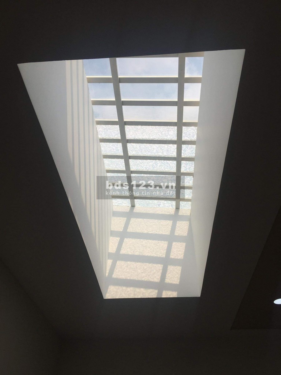 Bán nhà huỳnh văn bánh phường 17 quận phú nhuận 74m2 giá bán 17,5 tỷ