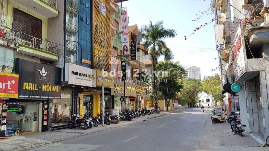 Bán nhà phố Hoàng Ngân, Cầu Giấy. Vỉa hè, ô tô, KD. 102m2 5T MT5m 16 tỷ