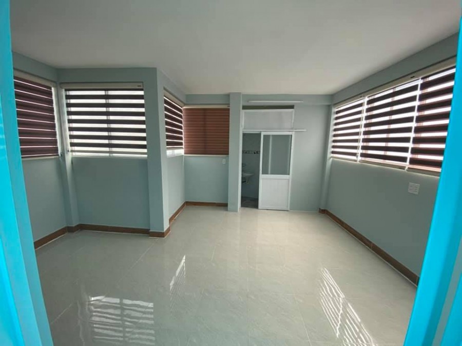 Bán nhà đường Điện Biên Phủ, hẻm xe hơi Quận 10, diện tích dt 42m2 giá 5.9 Tỷ