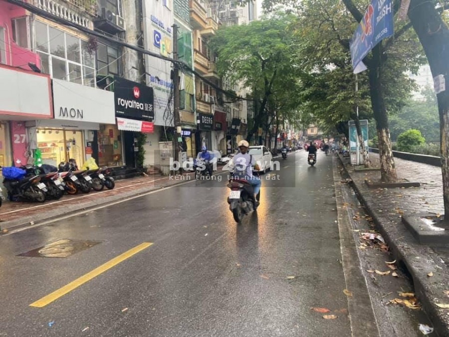 Bán nhà mặt tiền lô góc Hồ Đắc Di diện tích 66m2, 4 tầng, mt 5.5m, giá 28 tỷ Đống Đa