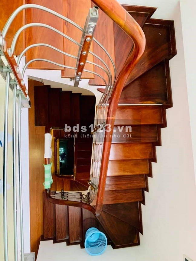 Cần bán gấp nhà Trần Phú, trung tâm Quận Hà Đong, diện tích 58m2, mt 4.5m, giá 3.75 tỷ