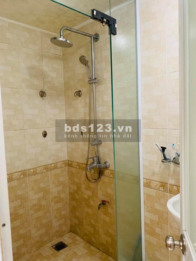 Cần bán gấp nhà Trần Phú, trung tâm Quận Hà Đong, diện tích 58m2, mt 4.5m, giá 3.75 tỷ
