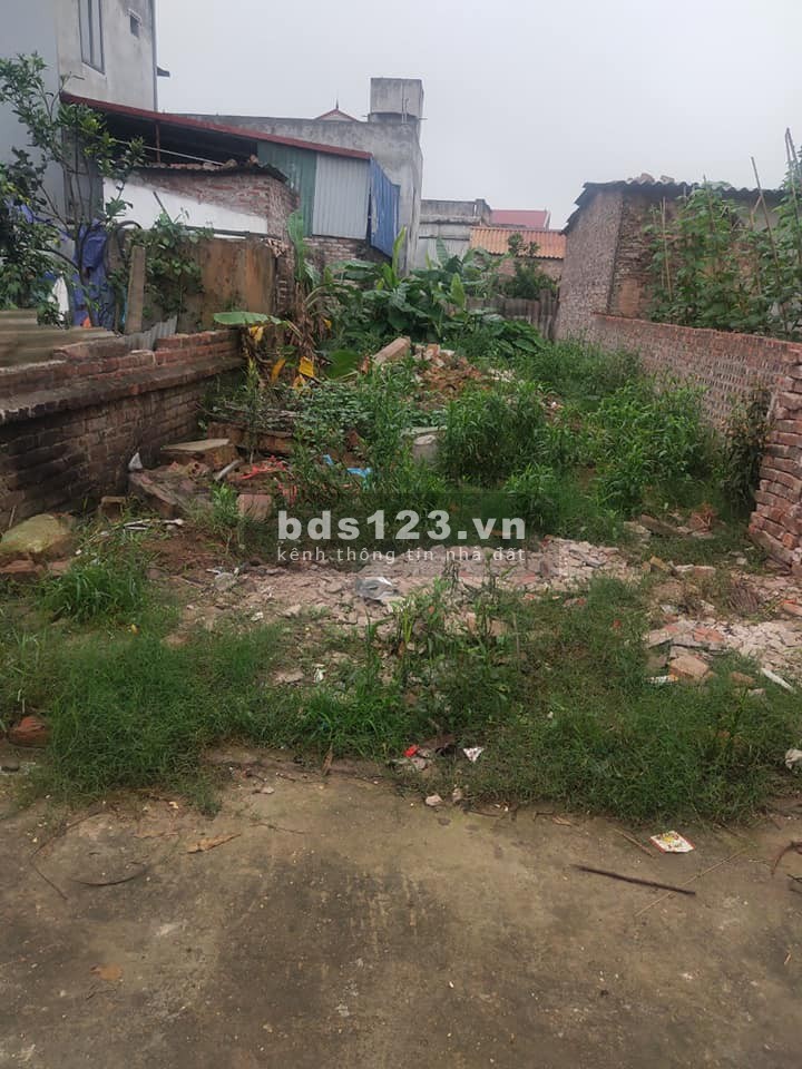 Bán đất giá 1.3 tỷ, thương lượng, gần trung tâm Đông Anh, dtsd 72m2, đất vuông đẹp