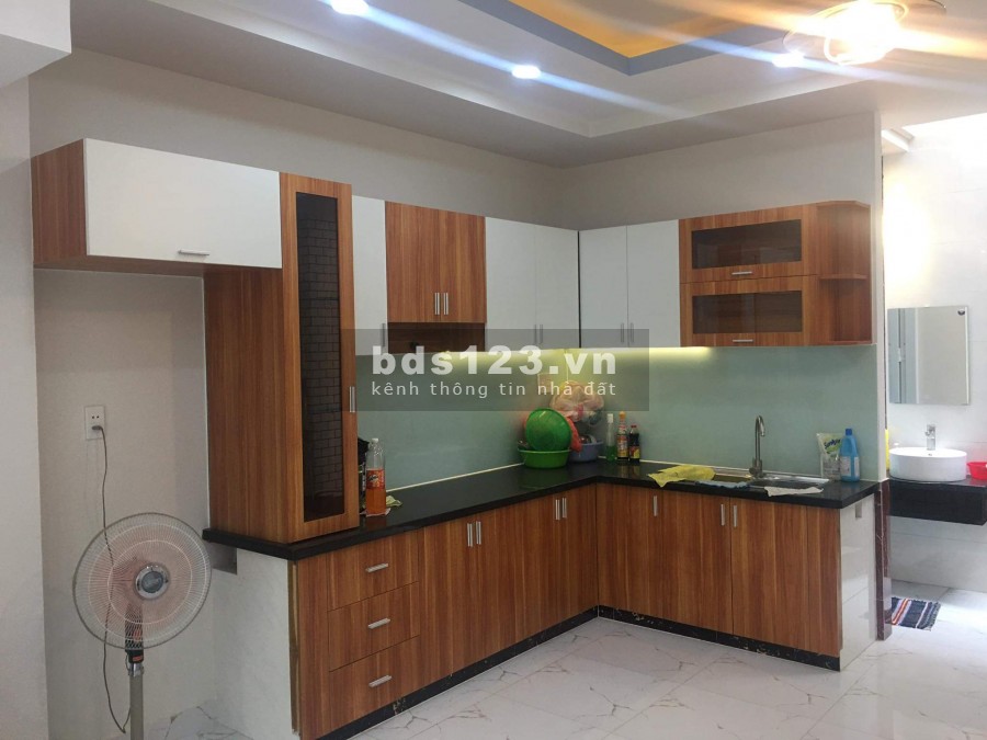 Bán nhà huỳnh văn bánh phường 17 quận phú nhuận 74m2 giá bán 17,5 tỷ