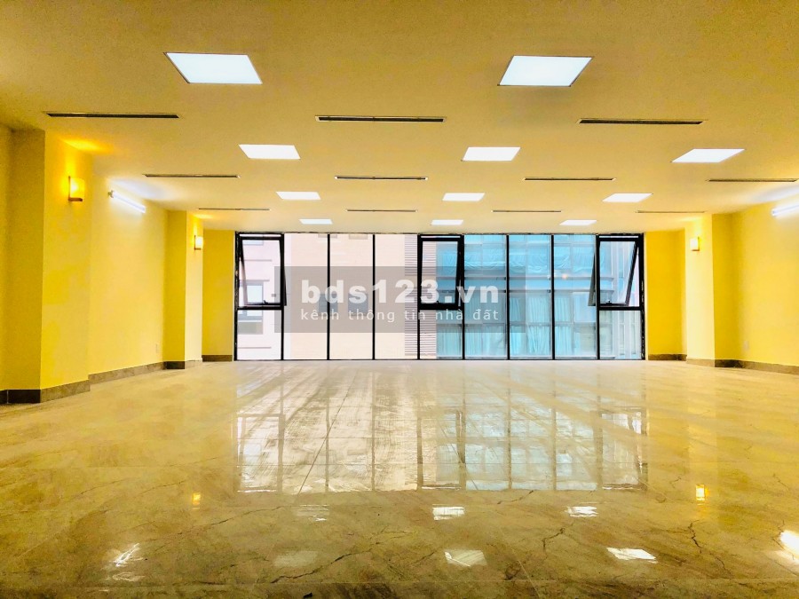 Cho thuê sàn văn phòng ngã tư Xã Đàn Đống Đa diện tích 90m2 x 7 tầng, mặt tiền rộng 5m nhà mới thiết kế hiện đại