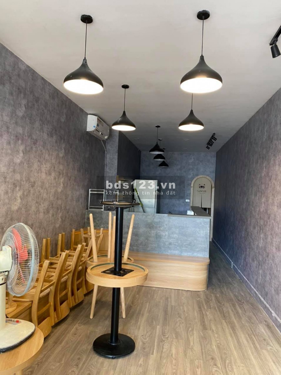 Ngọc Hà ngõ thông kinh doanh diện tích 44m2x4 tầng, giá bán 3** tỷ