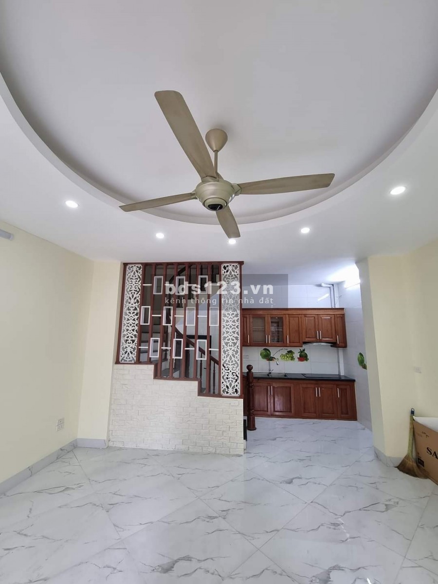 Bán Nhà Đẹp Đông Ngạc, Ôtô Vào Nhà, Dt 35m2 x 5 Tầng, Giá 3.2 Tỷ.