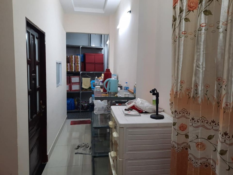 Bán gấp nhà nguyên căn Quận Bình Tân, dt 90m2, giá chỉ 8 tỷ, lh: 0917173744 Nghĩa