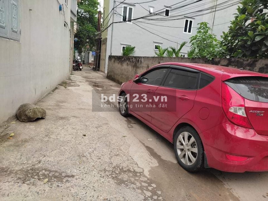 Bán đất Ngọc Thuỵ, giá tốt nhất thị trường, dt 35m2, mt 5m, giá 1.3 tỷ