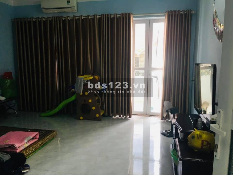 Nhà đẹp TĐC Vinhome Xi Măng.4 tầng 70m2 giá sốc 3,85 tỷ
