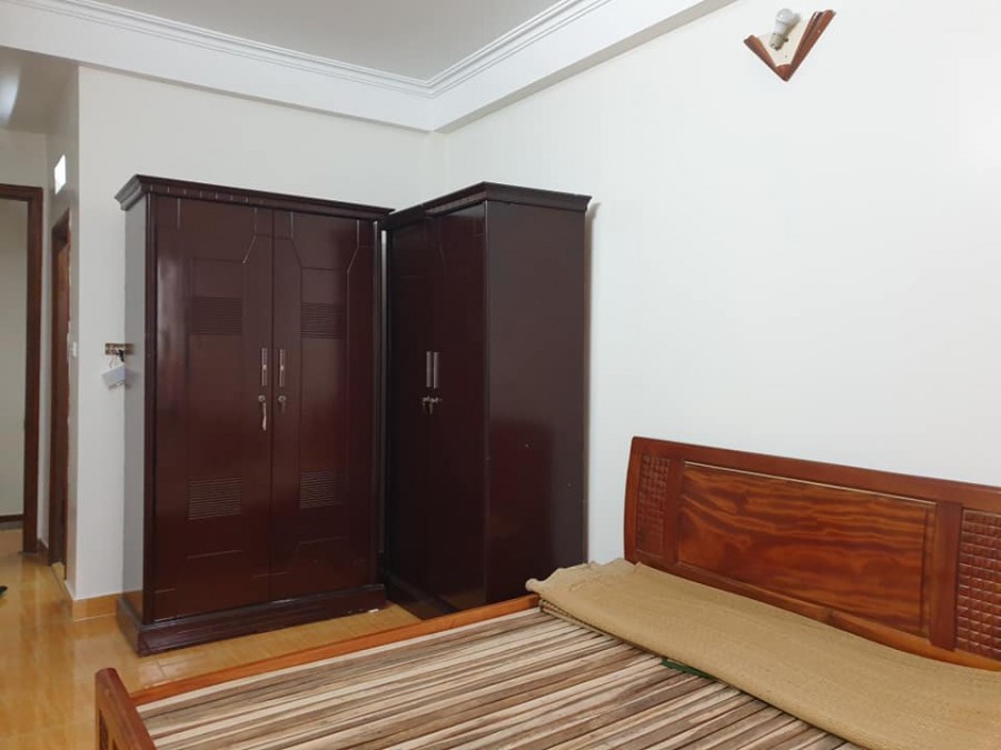 Bán nhà Thanh Xuân, 5 Tầng, Chỉ 3.5 tỷ. Ngõ Thông, Xe 3 gác đua