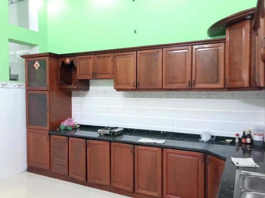 Nhà mặt tiền hẻm lớn, giá 4.5 tỷ, 5 tầng, hẻm xe tải, giao với Mã Lò, lhcc