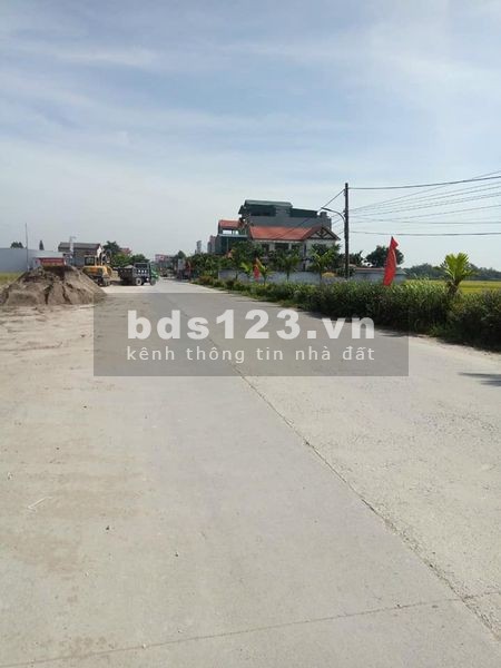 Cần bán gấp lô đất mặt đường chính tại Cẩm Xá Mỹ Hào Hưng Yên