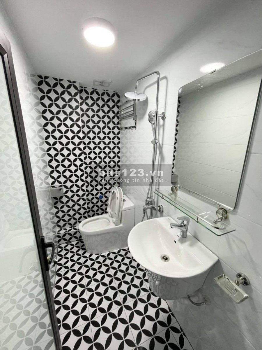 Hoa hậu Thanh Xuân nhỉnh 5 tỷ, nội thất đẳn cấp 5 sao, dt 56m2, 4 phòng ngủ, xem trong chỉ có mê