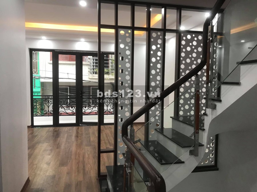 Nhà đẹp Khương Hạ 79m 4 tầng mt4.3m chỉ 8.3 tỷ Thanh Xuân