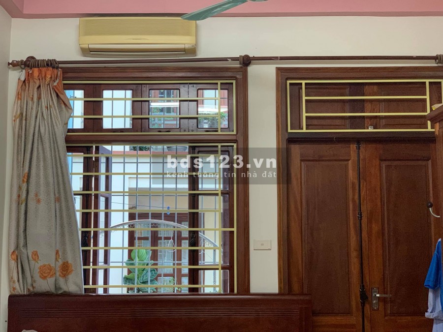 Bán nhà riêng Thanh Xuân ngõ thông, kinh doanh 4 tầng 45m2 giá 4.5 tỷ